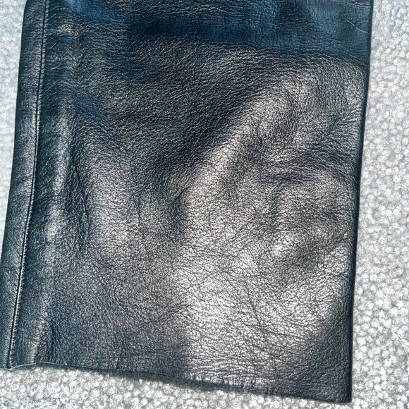 MILWAUKEE MOTORCYCLE CLOTHING CO. BLACK HEAVY LEATHER MOTO PANTS EUC 6 / W25L31 - Picture 7 of 13